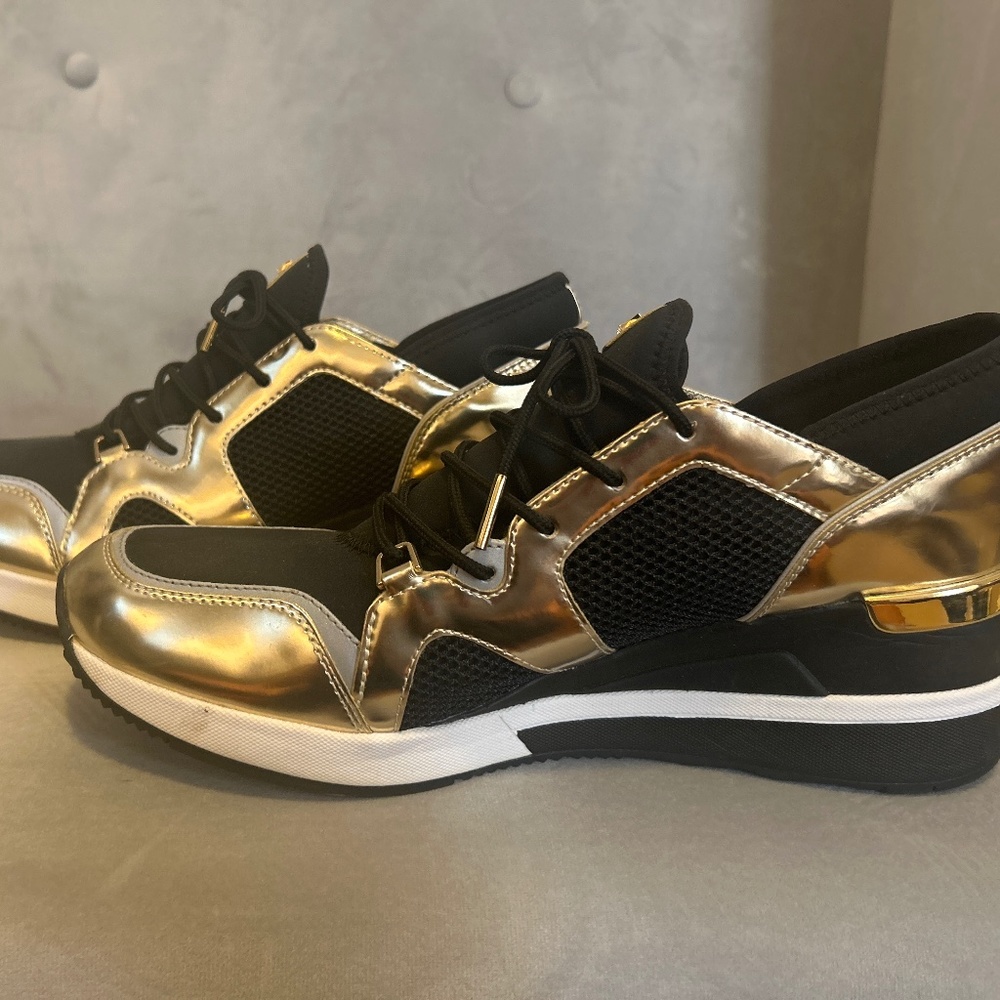 Michael Kors Woman’s Sneakers